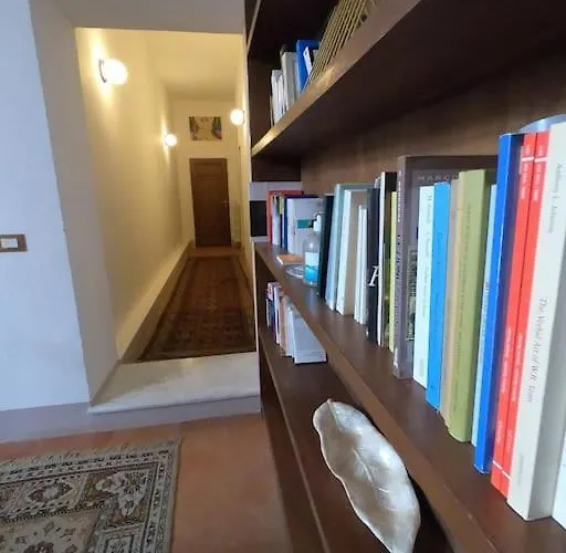 Storica E Panoramica - Centro Appartamento
